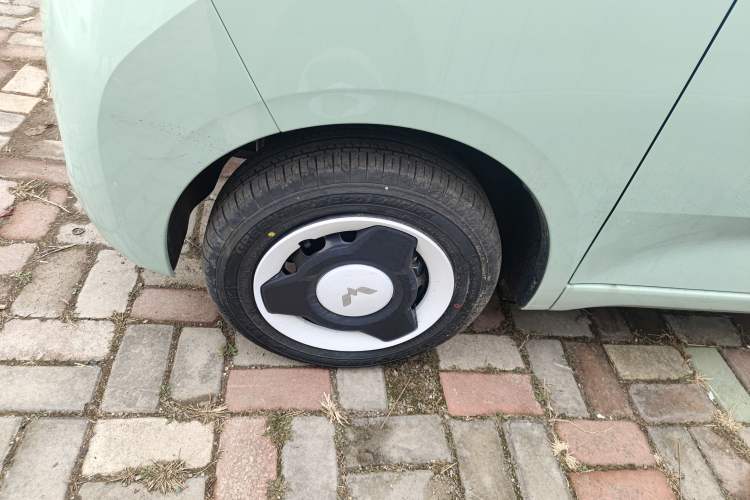 Used Wuling Hongguang MINIEV 2024 3rd Generation 215km Youth Edition