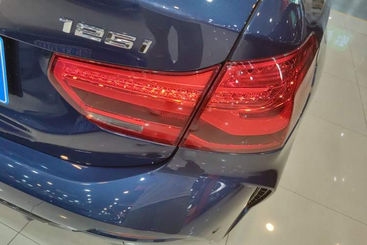 Used BMW 1 Series 2022 125i M Sport Night Edition Right Rear Taillight