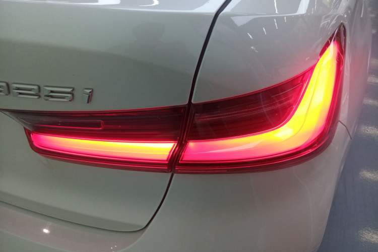 Used BMW 3 Series 2024 325i M Sport Package