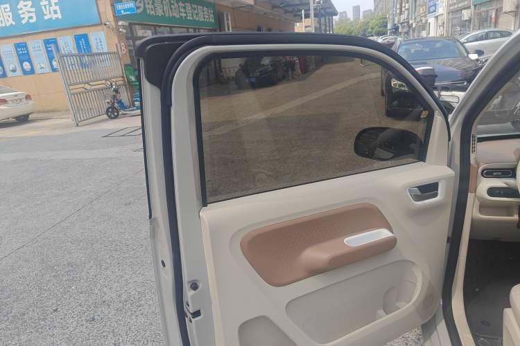 Used Wuling Hongguang MINIEV 2024 3rd Generation 215km Advanced Version