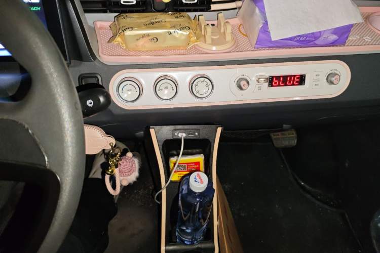 Used Wuling Hongguang MINIEV 2021 Macaron Premium Model – Lithium Iron Phosphate
