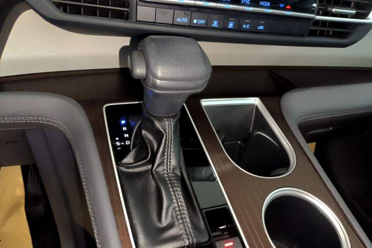 Used Toyota SIENNA 2021 2.5L Hybrid Comfort Edition
