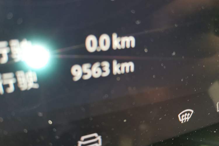 Used ARCFOX Alpha S5 2024 560MAX 185kW Odometer Close Up