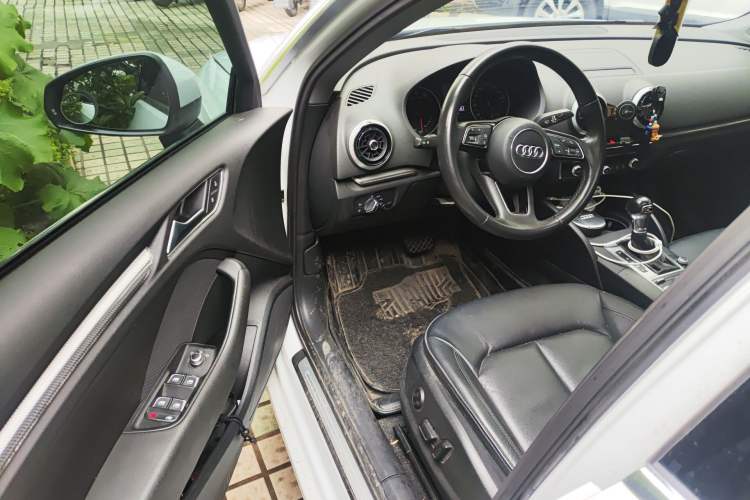 Used Audi A3 2018 30th Anniversary Edition Sportback 35 TFSI Style Model Driver Seat