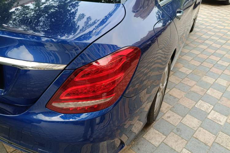 Used Mercedes-Benz C-Class 2015 C 180 L Sport Edition
