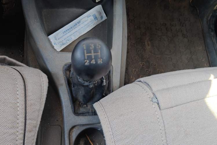 Used Wuling Rongguang V 2016 1.5L Practical Version
