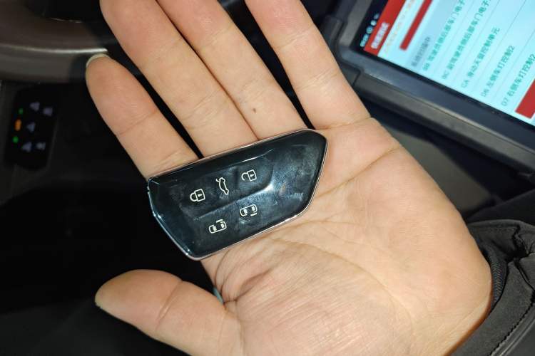 Used Volkswagen Viloran 2023 380TSI Prestige Edition Vehicle Key