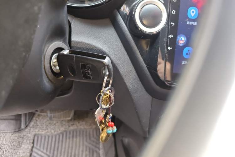 Used Kia K2 2015 Sedan 1.4L Automatic GLS
