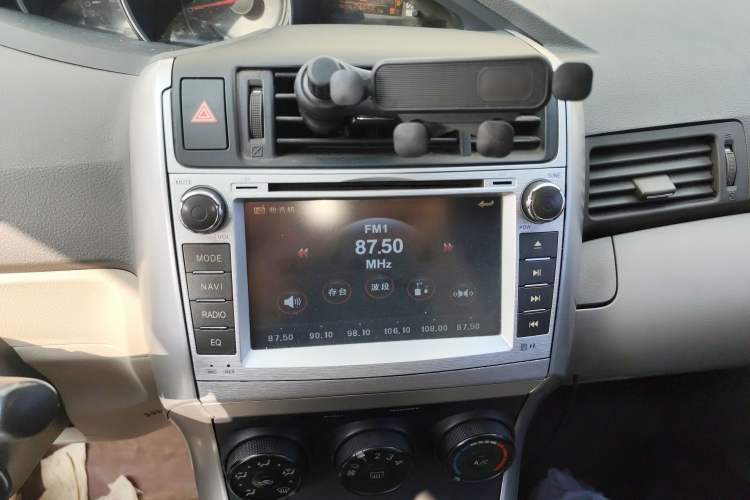 Used Toyota Verso 2014 Starlight 180E CVT Elite Edition
