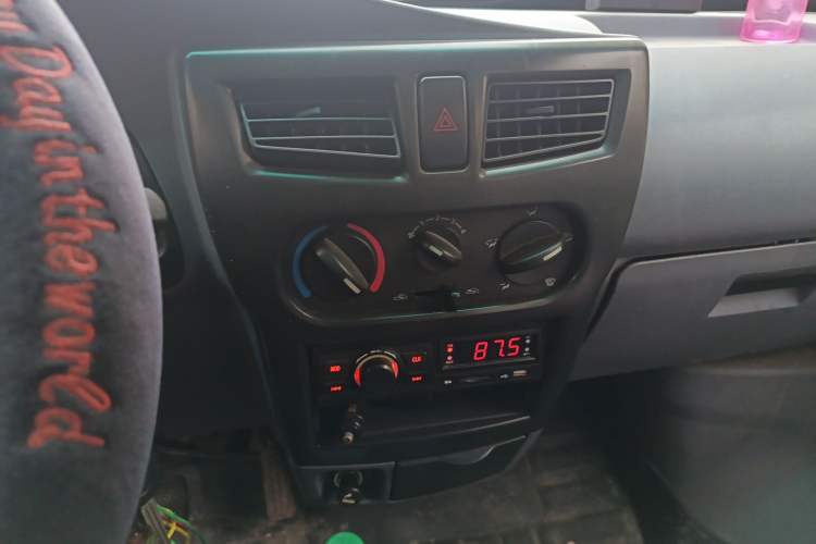 Used Jinbei Starfish A9 2011 1.0L Standard Edition Audio And AC Panel