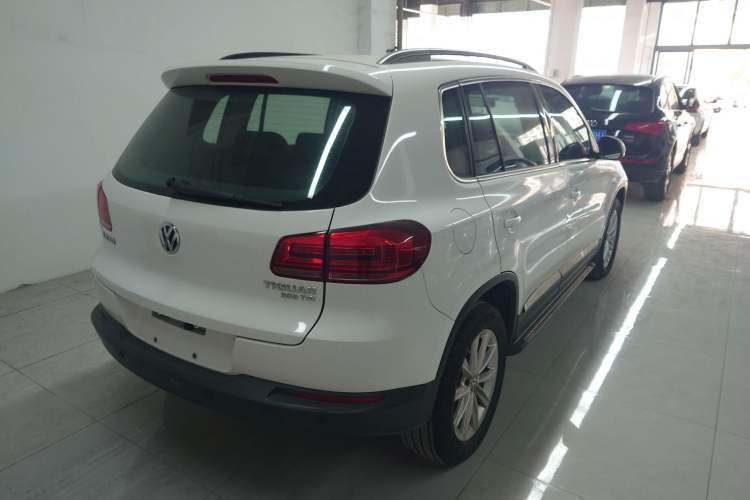 Used Volkswagen Tiguan L 2017 300TSI Automatic Two-Wheel Drive Silk Road Luxury Edition
