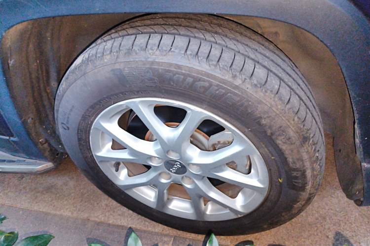 Used Jeep Cherokee 2017 2.0L Superior Edition
