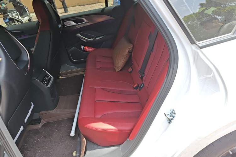 Used Hongqi H6 2024 2.0T ZhiShang Version Left Rear Seat