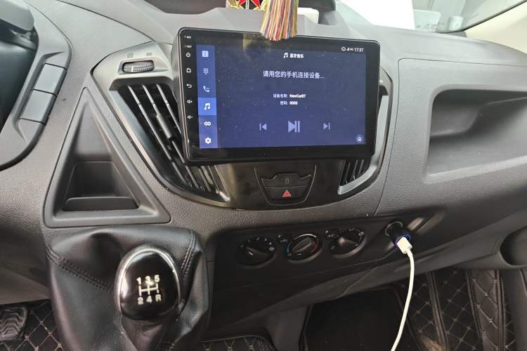 Used Ford Classic Transit  Audio And AC Panel