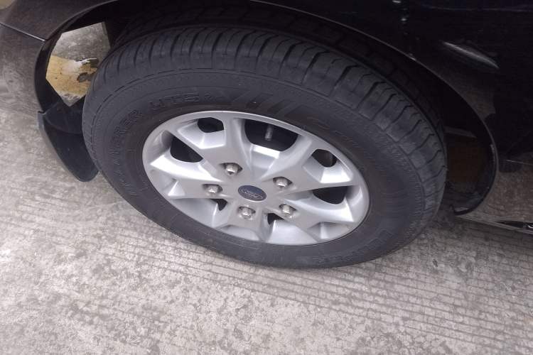 Used Ford Tourneo Custom 2020 2.0T Automatic Elite Edition China VI Standard
