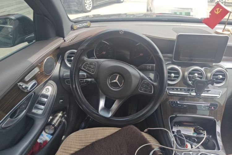 Used Mercedes-Benz GLC 2018 GLC 260 4MATIC Luxury Model
