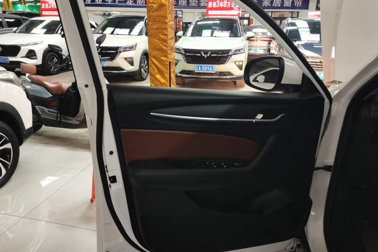 Used Brilliance V6 2018 1.5T Automatic Luxury Model
