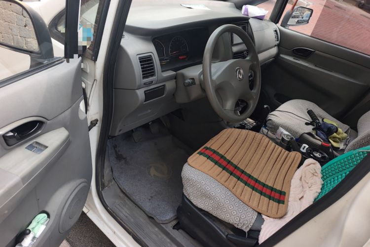 Used Dongfeng Shuaike 2014 1.5L Manual Standard 5-Seater China V Emission Standard