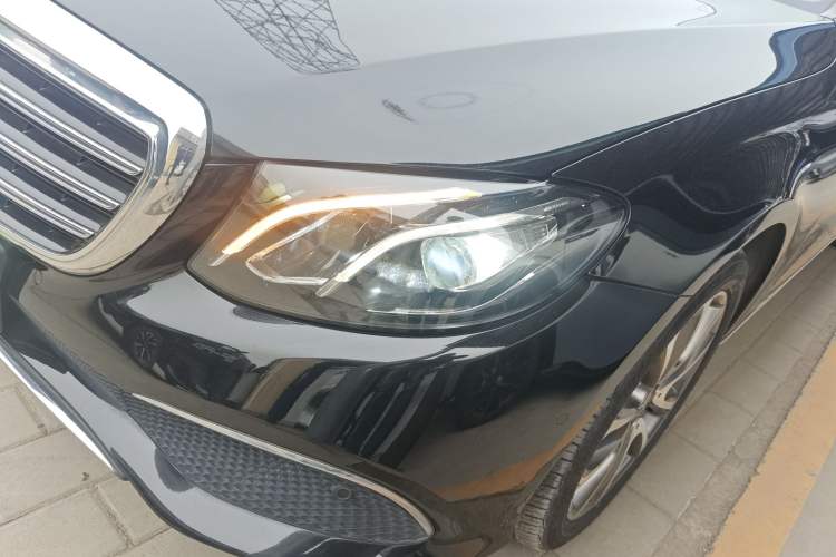 Used Mercedes-Benz E-Class 2016 E 200 L
