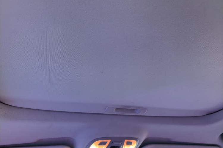 Used JAC Group Refine R3 2018 1.6L Manual Luxury Smart Model