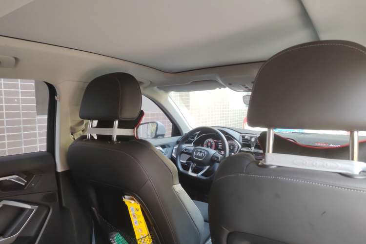 Used Audi Q3 2021 40 TFSI Fashion Dynamic Model