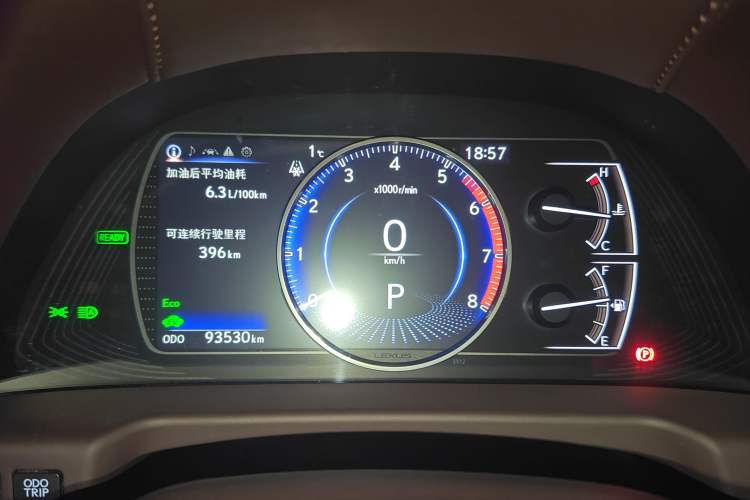 Used Lexus ES 2020 300h Deluxe Edition