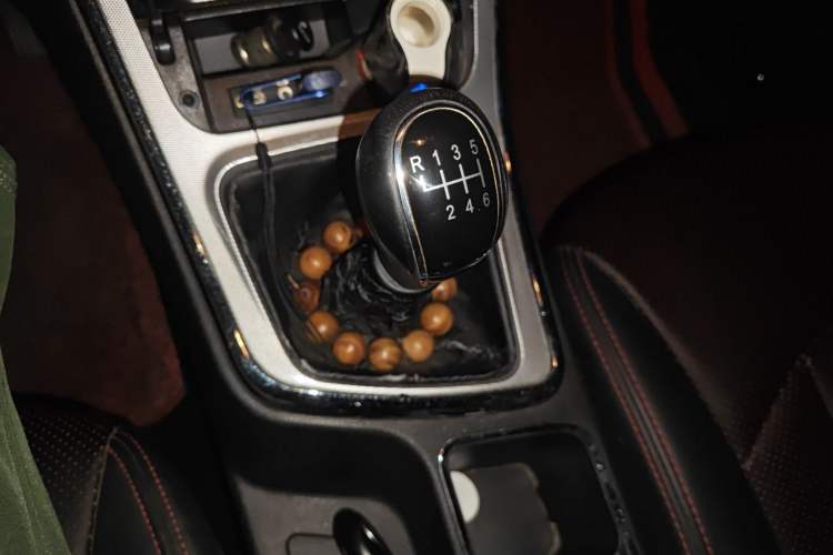 Used Baojun 560 2016 1.8L Manual Luxury Edition