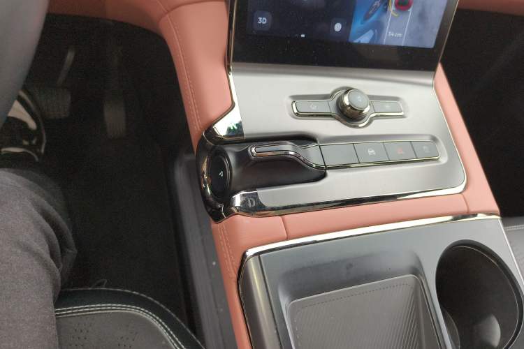 Used Nio EC6 2020 440 km Performance Version Gear Lever