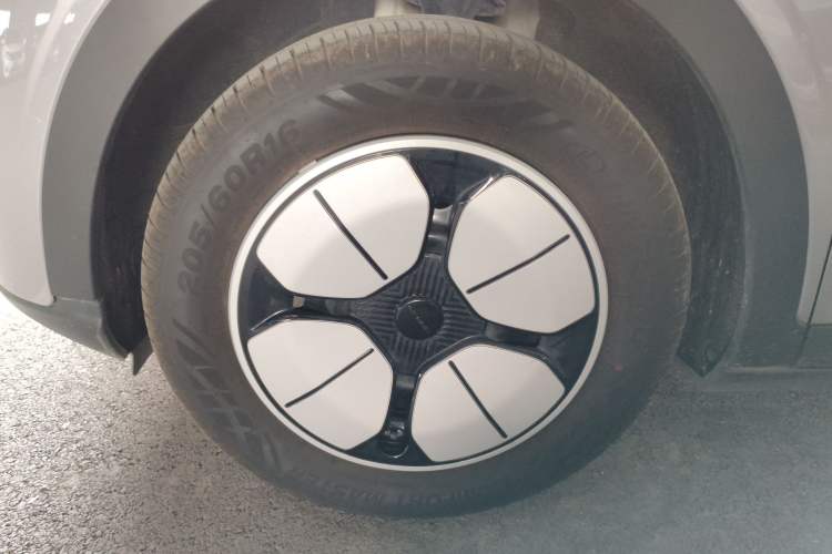 Used Geely Galaxy Geome 2025 310km Youth Edition