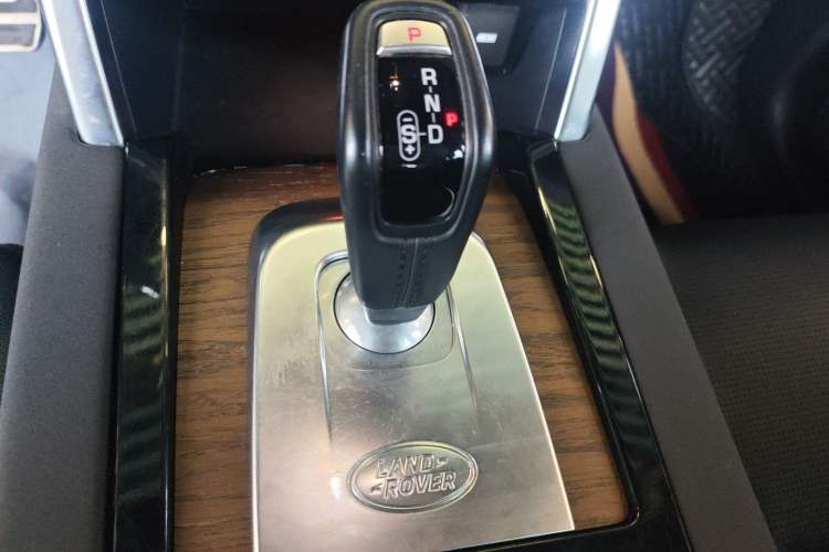 Used Land Rover Discovery Sport 2022 Revised Version 249 PS R-Dynamic S Performance Edition 5 Seats