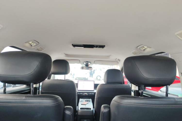 Used GAC Trumpchi E8 2024 Honor Series 2.0L Smart Edition Headliner