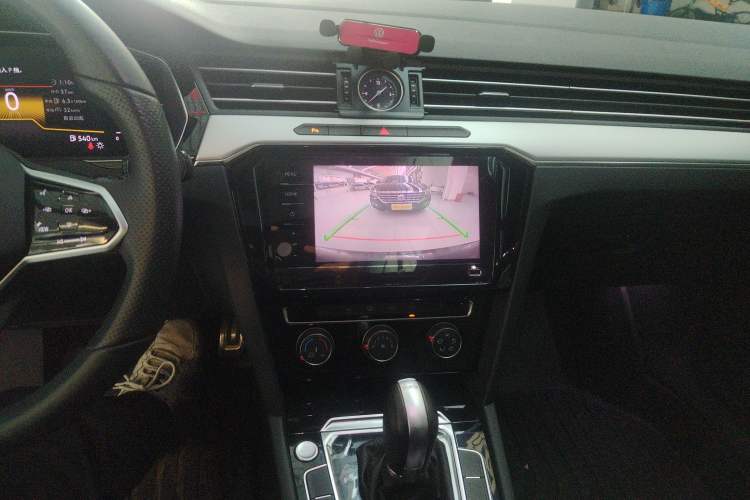 Used Volkswagen Magotan 2023 2 Million Units Limited-Edition 280TSI DSG Comfort Version