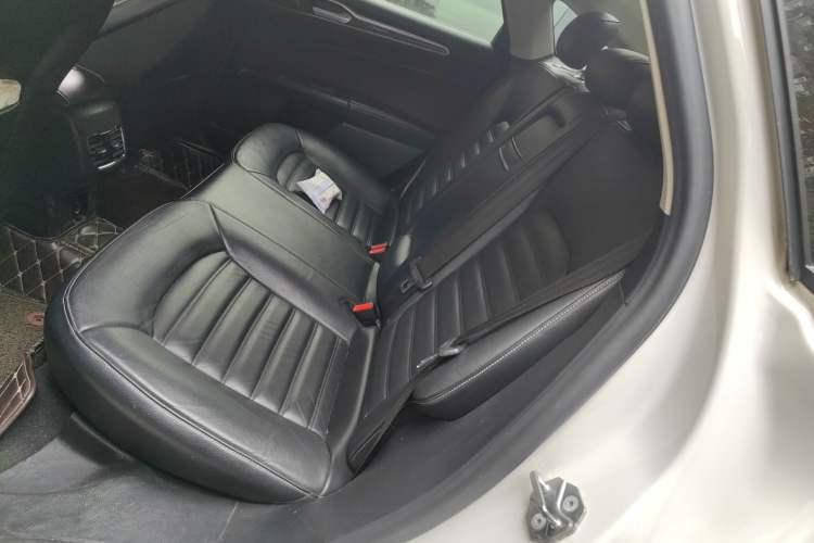 Used Ford Mondeo 2017 Facelifted EcoBoost 180 Fashion Edition Left Rear Seat