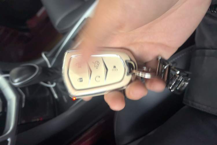 Used Cadillac SRX 2015 3.0L Comfort Version
