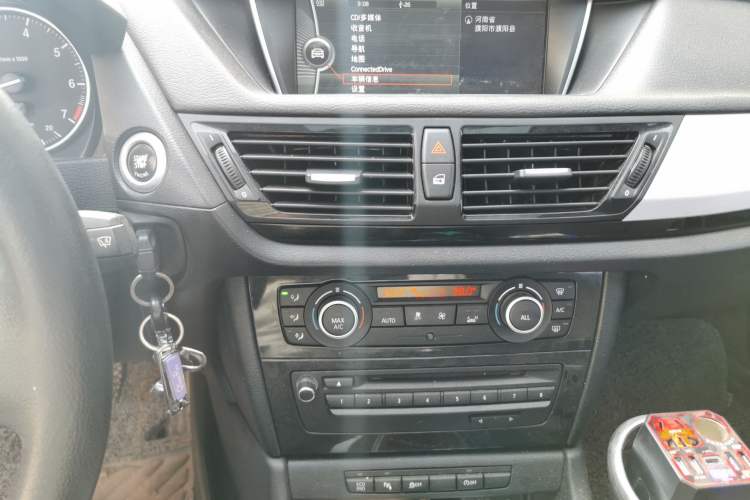 Used BMW X1 2014 sDrive18i Leading Model