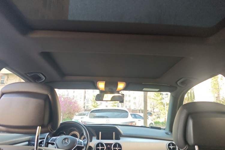 Used Mercedes-Benz GLK-Class 2015 GLK 260 4MATIC Fashion Edition Ultimate Version Headliner