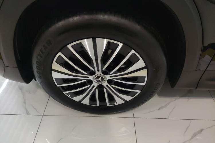 Used Mercedes-Benz EQB 2025 EQB 260