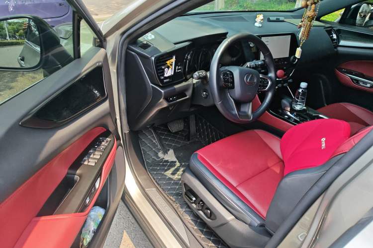 Used Lexus NX New Energy 2022 400h+ Comfort Edition Driver Seat