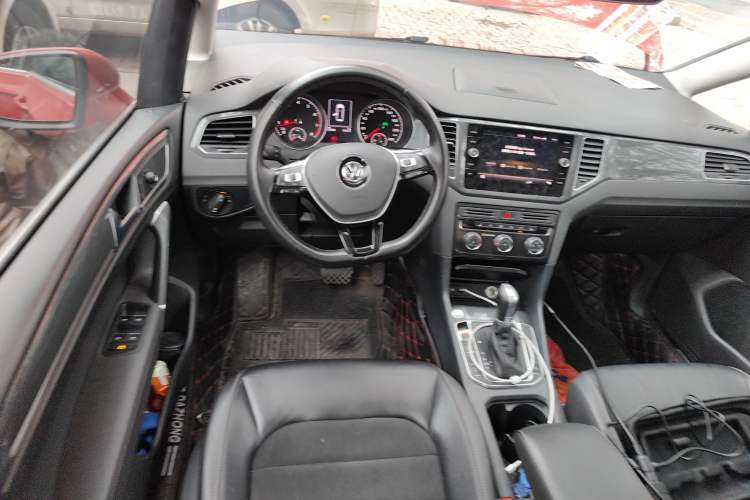 Used Volkswagen Golf Sportsvan 2018 230TSI Automatic Luxury Model