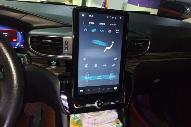 Used Ford Explorer 2020 EcoBoost 285 4x4 Titanium Edition 7-Seater