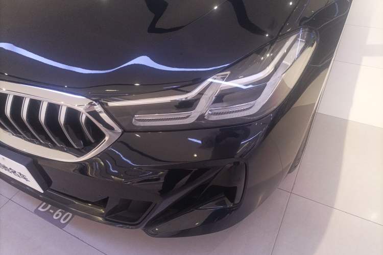 Used BMW 6 Series GT 2024 630i M Sport Luxury Package Left Front Headlight