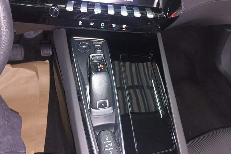 Used Peugeot 508 2021 508L 360THP PureTech Pioneer Edition Gear Lever