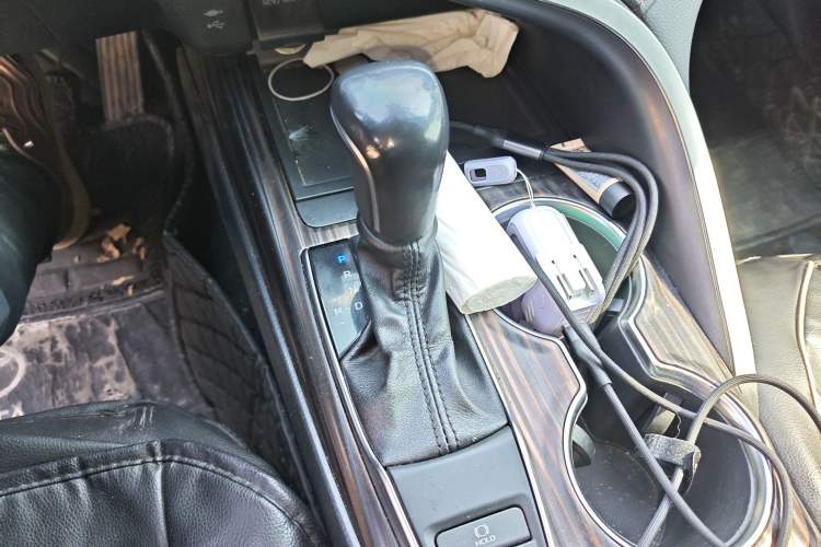 Used Toyota Camry 2019 2.0G Luxury Edition China VI Standard