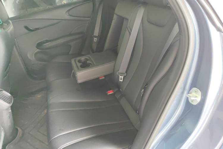 Used BYD Dolphin 2025 Intelligent Driving Version 410 km Fashion Edition
