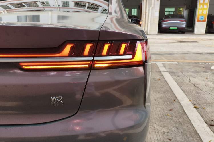 Used BYD Han 2020 EV Long-Range Deluxe Model
