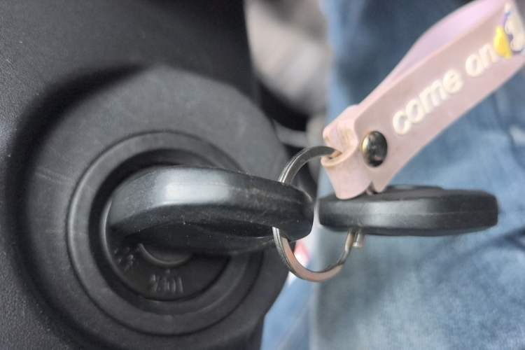 Used Baojun 310 2016 1.2L manual Comfort trim level