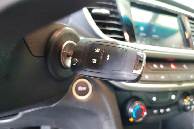 Used Buick GT 2021 Revised Version Flagship 1.5L Automatic Elite Edition Vehicle Key