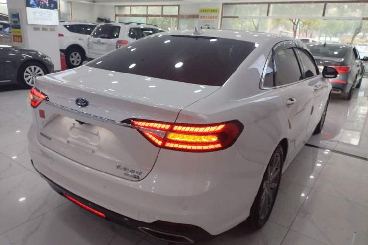 Used Ford Taurus 2019 EcoBoost 245 Premium Edition