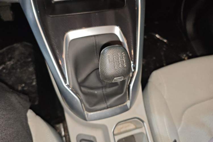 Used SAIC MAXUS G50 2021 1.5T Manual Comfort A
