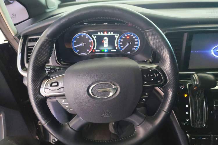Used GAC Trumpchi M8 2018 320T Luxury Edition Steering Wheel